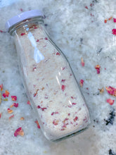 Load image into Gallery viewer, Rose Petal Bath Milk
